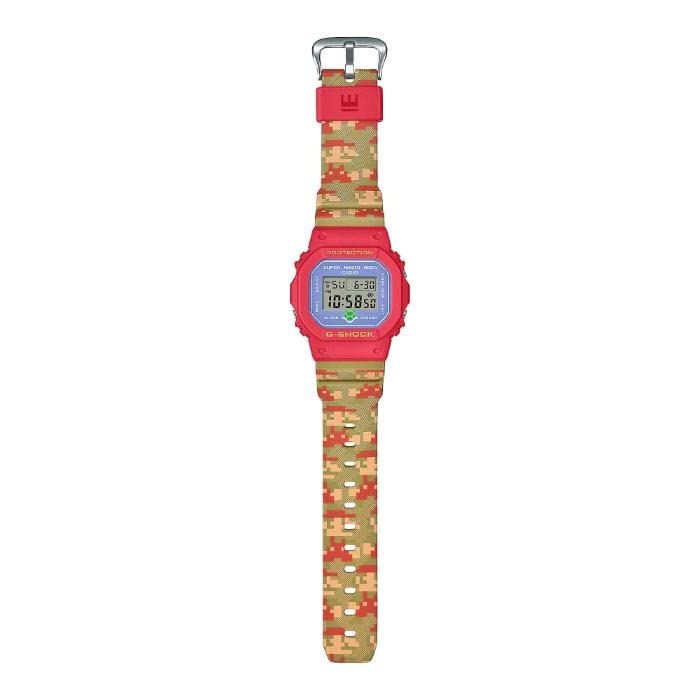 카시오 지샥 G-SHOCK 슈퍼 마리오 브라더스 손목시계 DW-5600SMB-4 - 상세 이미지 4