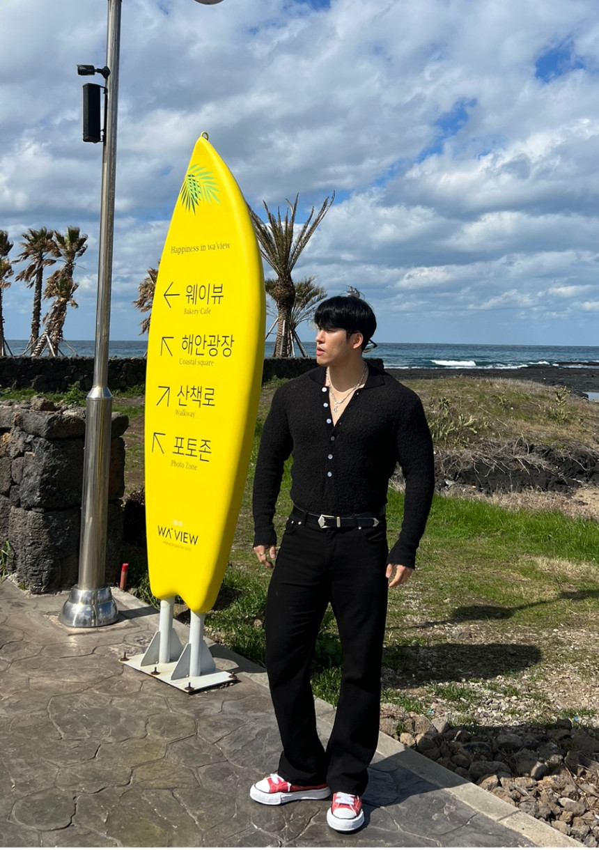 1CE8DD46-C4D9-4E89-9A40-2AF08A297314