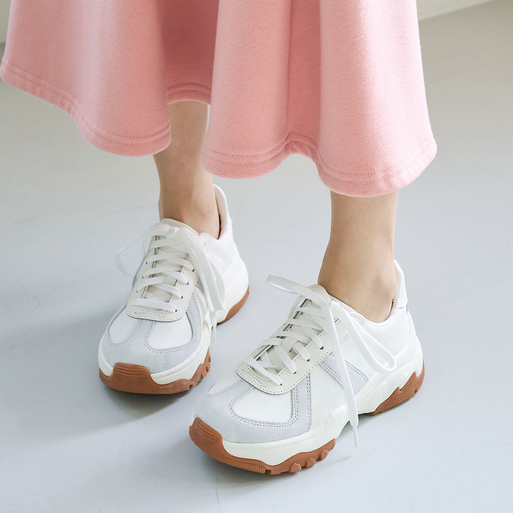 스웨이드 배색 여성용 어글리 슈즈 통굽 5.5cm 키높이 운동화 - 상품 이미지