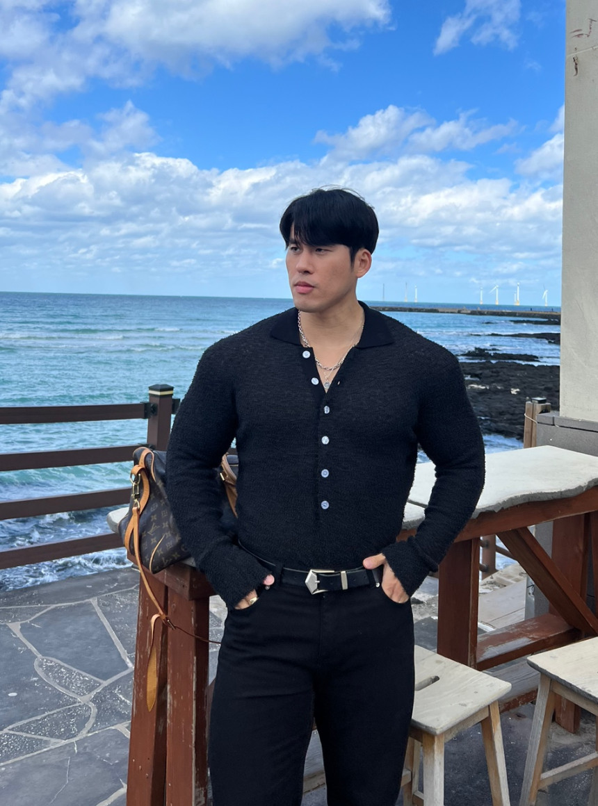 EAE0BD5D-8C72-4648-A498-C271807C77F2