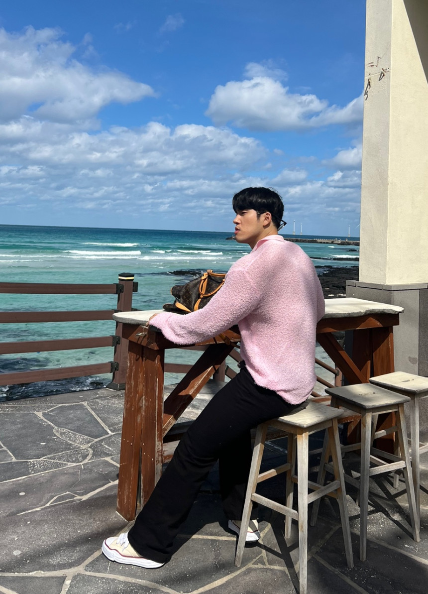 F337B87B-0F5F-4349-BAC2-D60CFF47D506