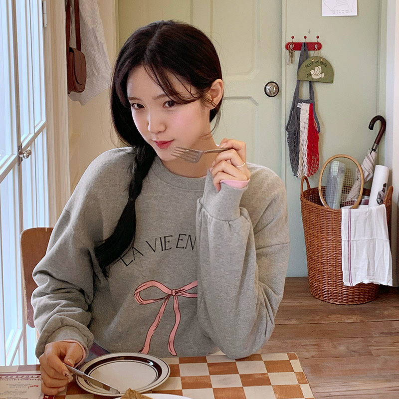 (러블리캐주얼룩롱비율템♥) 제뉴아 리본 프린팅 루즈핏 크롭 맨투맨 ts4010 - 상세 이미지 2