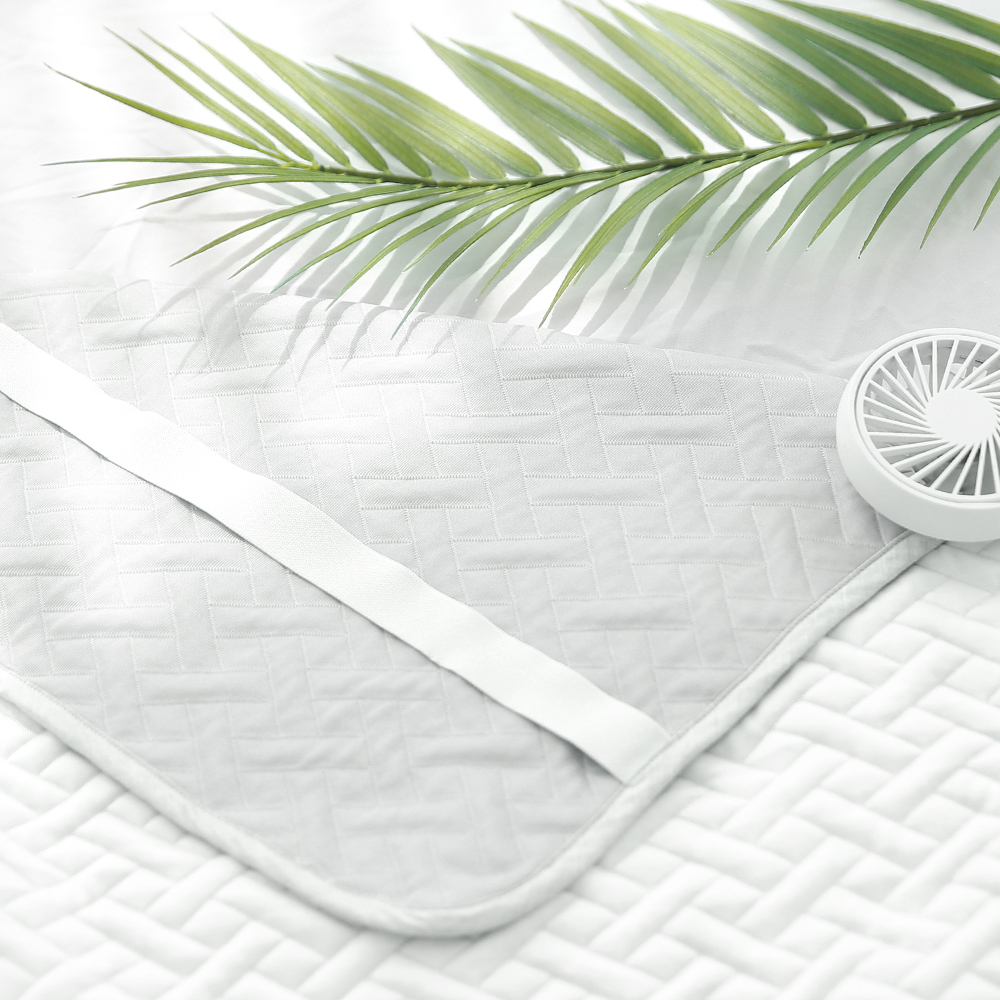 온다온 듀라론 냉감패드 여름 침대 패드 SS슈퍼싱글 베개커버포함 이불 여름이불