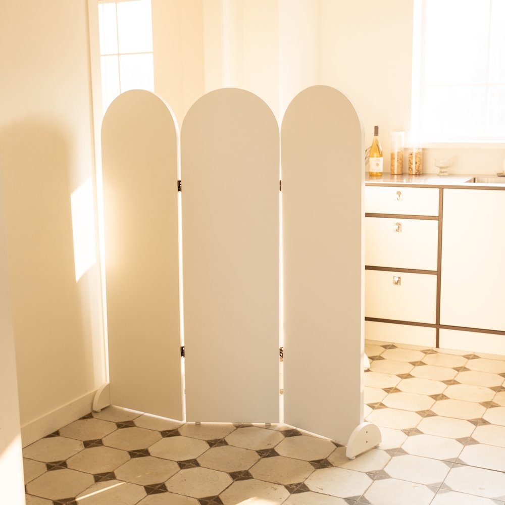 루나룸 안방 아치형 가벽 원룸 공간분리 라운드 무타공 가벽 침대 파티션