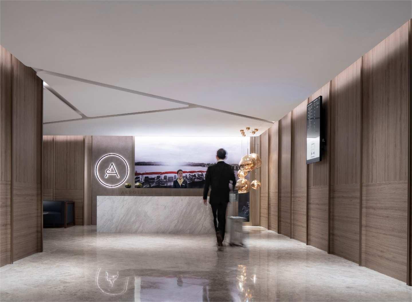중국 베이징 다싱 국제공항(PKX) 플라자 프리미엄 라운지 이용: Aerotel Beijing의 라이브러리 라운지 - 상세 이미지 3