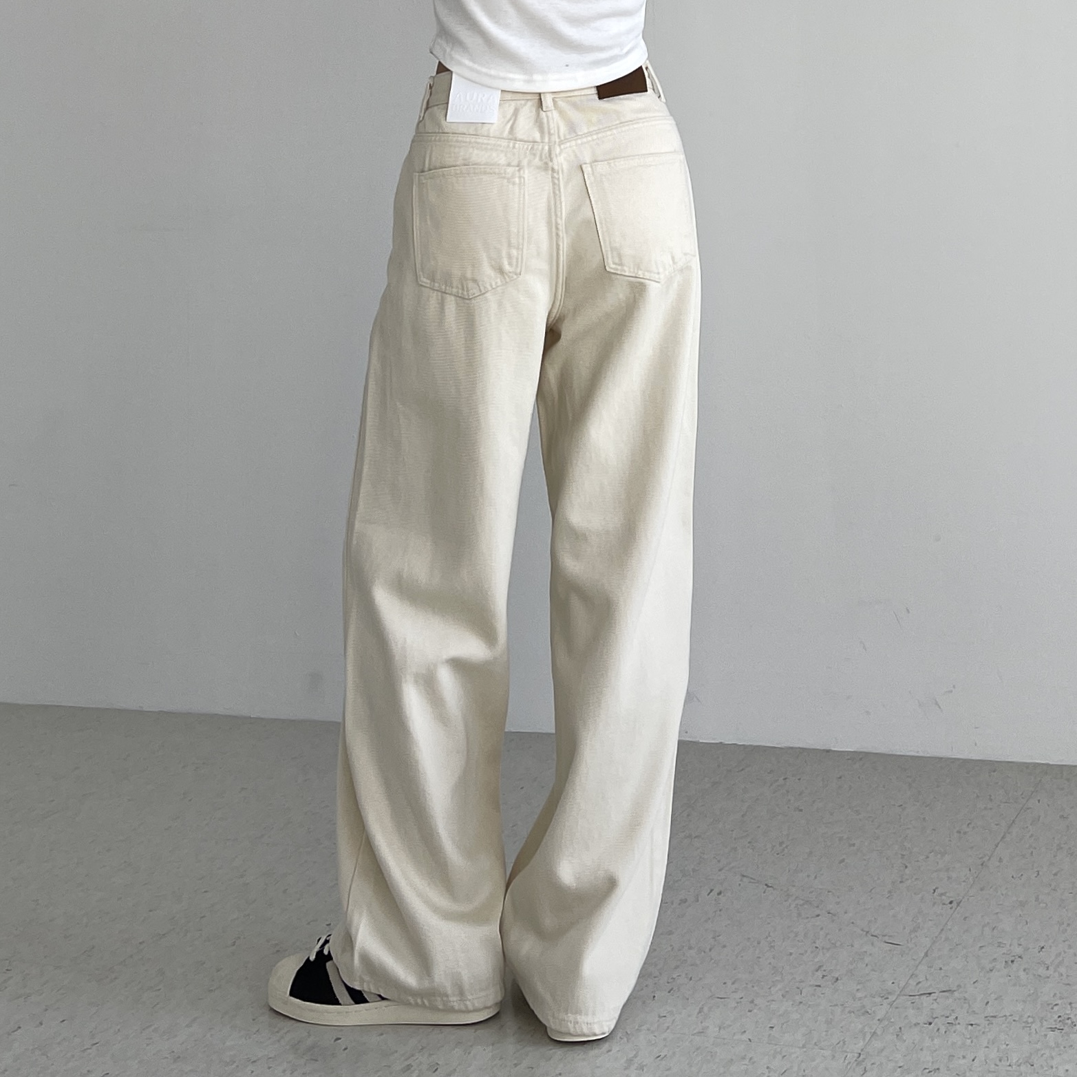 여성 와이드팬츠 크림색 블랙 봄 가을 여자 일자 면 코튼 통 면바지 아이보리 아우라진스 - 상세 이미지 4