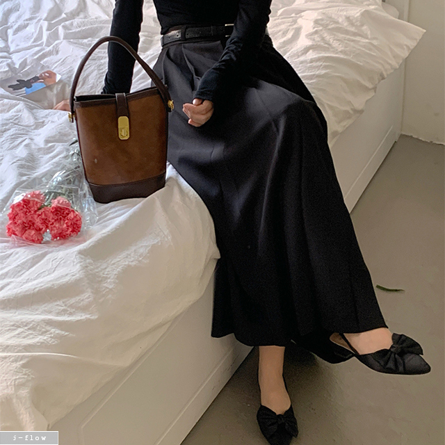 라더 플리츠 주름 벨트 A라인 맥시 롱 스커트 2col 가을 봄 코튼 데일리 제이플로우 - 상세 이미지 2