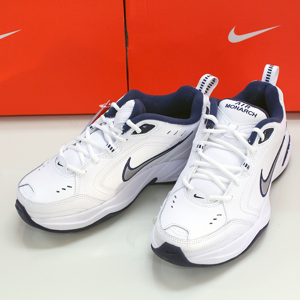 나이키 에어 모나크4 런닝화 헬스화 워킹화 겨울 운동화