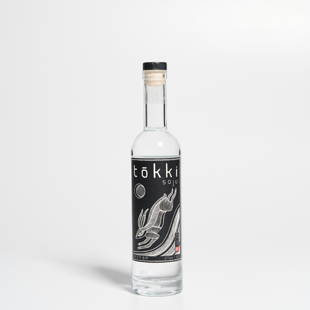 토끼소주 블랙 40도 375ml 미국 토끼전통주 (쇼핑백 포함) - 상세 이미지 3