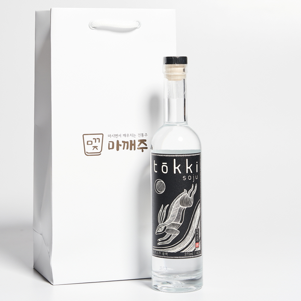 토끼소주 블랙 40도 375ml 미국 토끼전통주 (쇼핑백 포함) - 메인 이미지