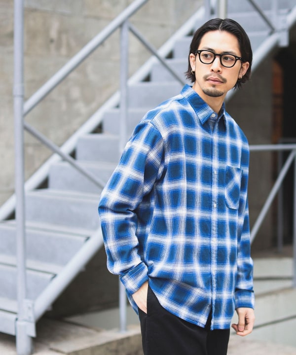 B MING by BEAMS 빔즈 옴브레 체크 레귤러 칼라 셔츠 옐로우 블루 24SS - 상세 이미지 4