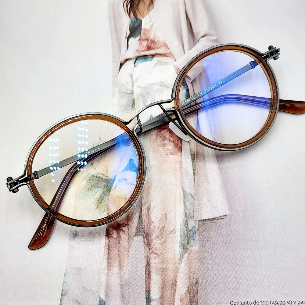 긱시크 가벼운 티타늄안경테 명품 남자 여자 패션 솔텍스 뿔테 돋보기 블루라이트차단 안경