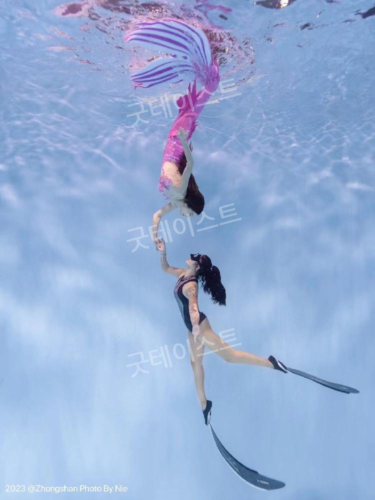 머메이드 아웃핏 프리다이빙 슈트 인어공주 수족관 공연 피쉬테일 수중촬영 - 상세 이미지 4