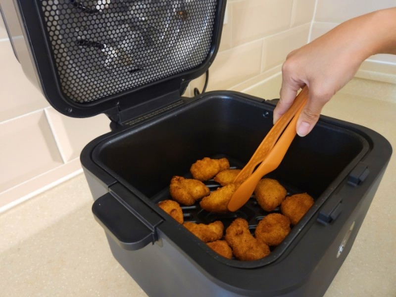 스팀 에어프라이어 디지털화면 에어프라이기 오븐 형 유리 에어후라이기 트레이더스 까르페