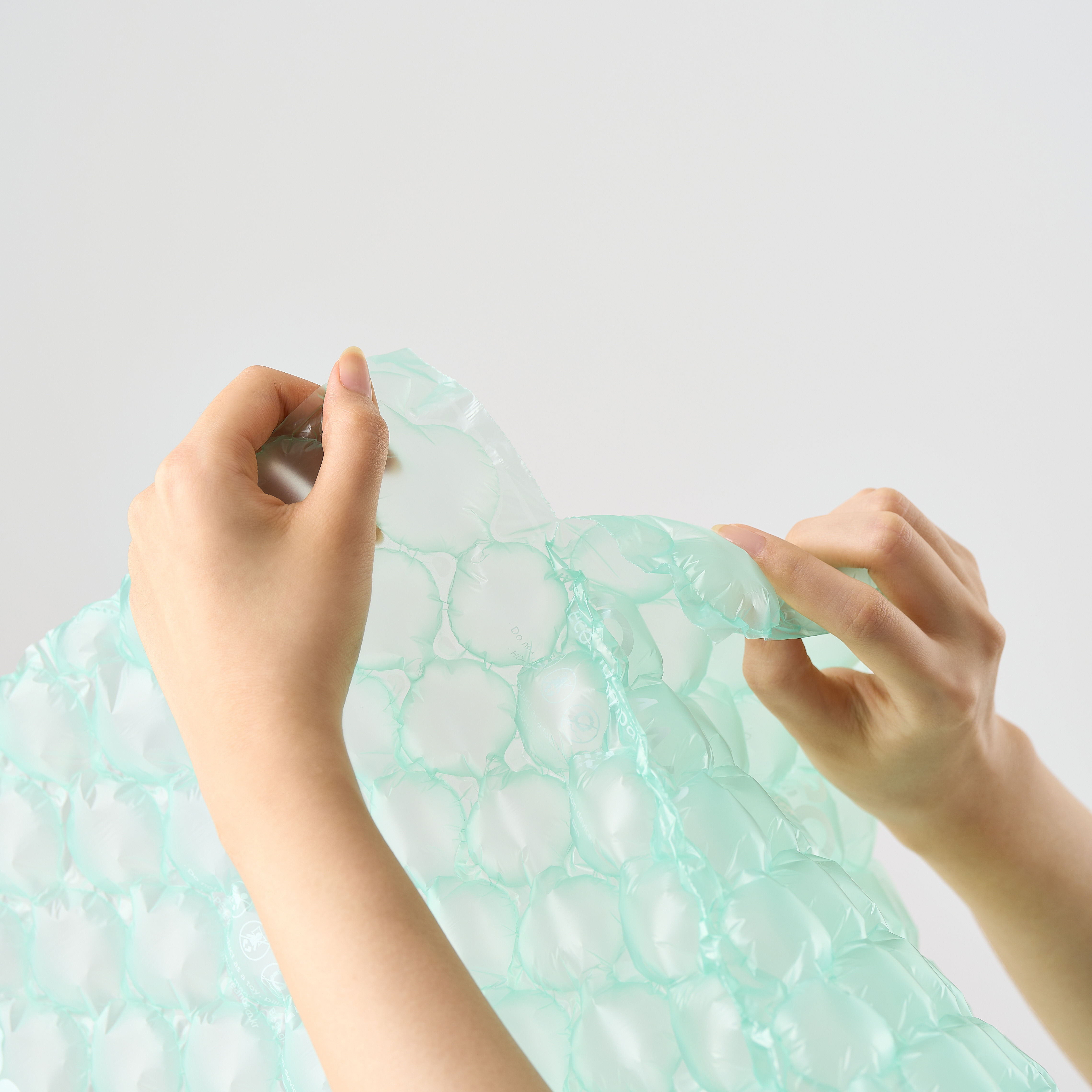 에코 택배 에어캡 뽁뽁이 포장용 완충재 에어쿠션 매트형