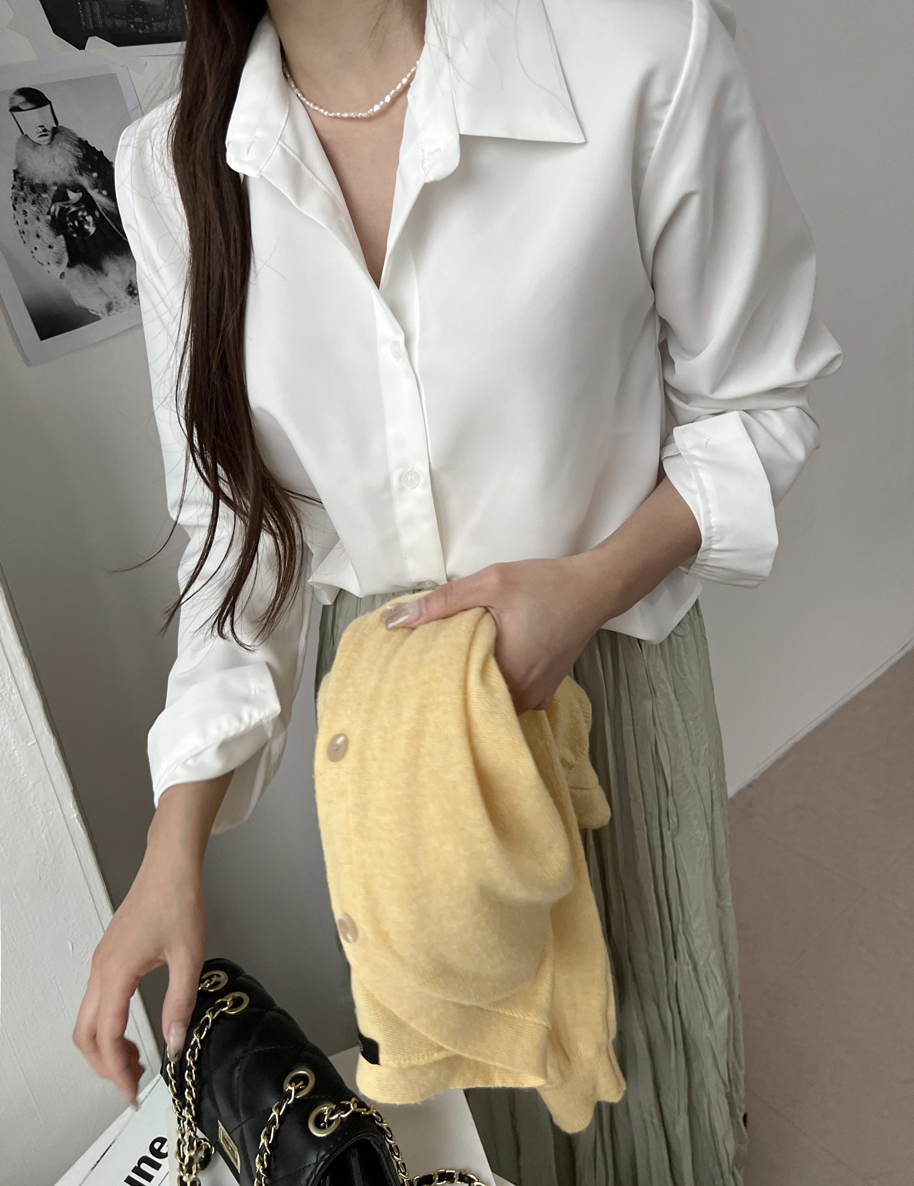 보에린 스탠다드핏 크롭 긴팔 무지 카라 셔츠 - 상세 이미지 3