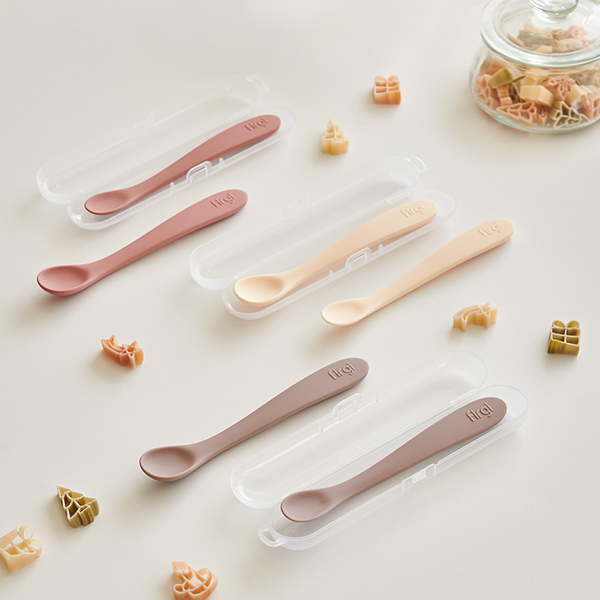 퍼기 자기주도 유아 이유식 안심 실리콘 스푼 1호 토프브라운 (케이스 포함) 제품 이미지
