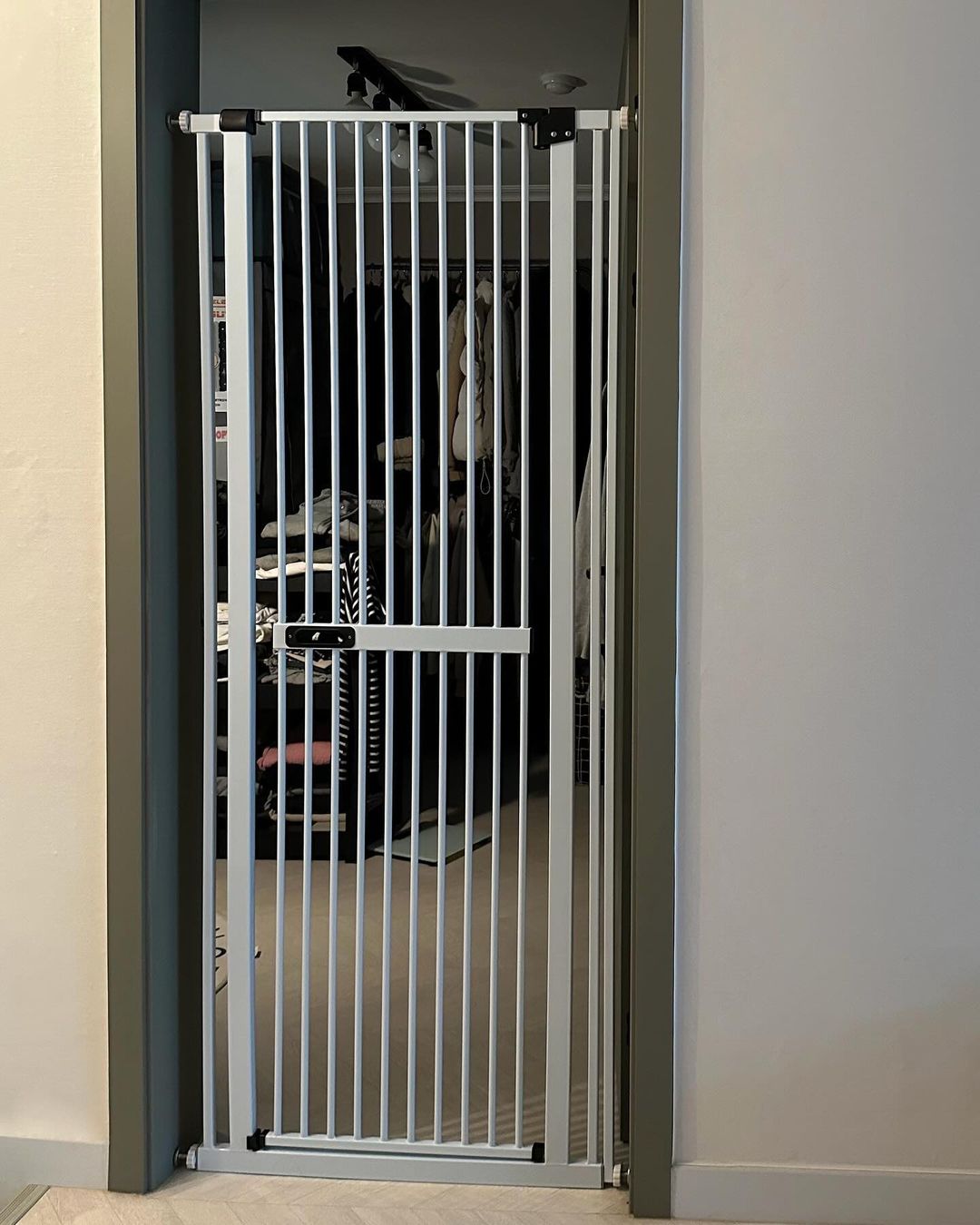 아토주 가두리 150cm 180cm 대형 고양이 방묘문 방묘창 애견 안전문 견 펫 캣 도어