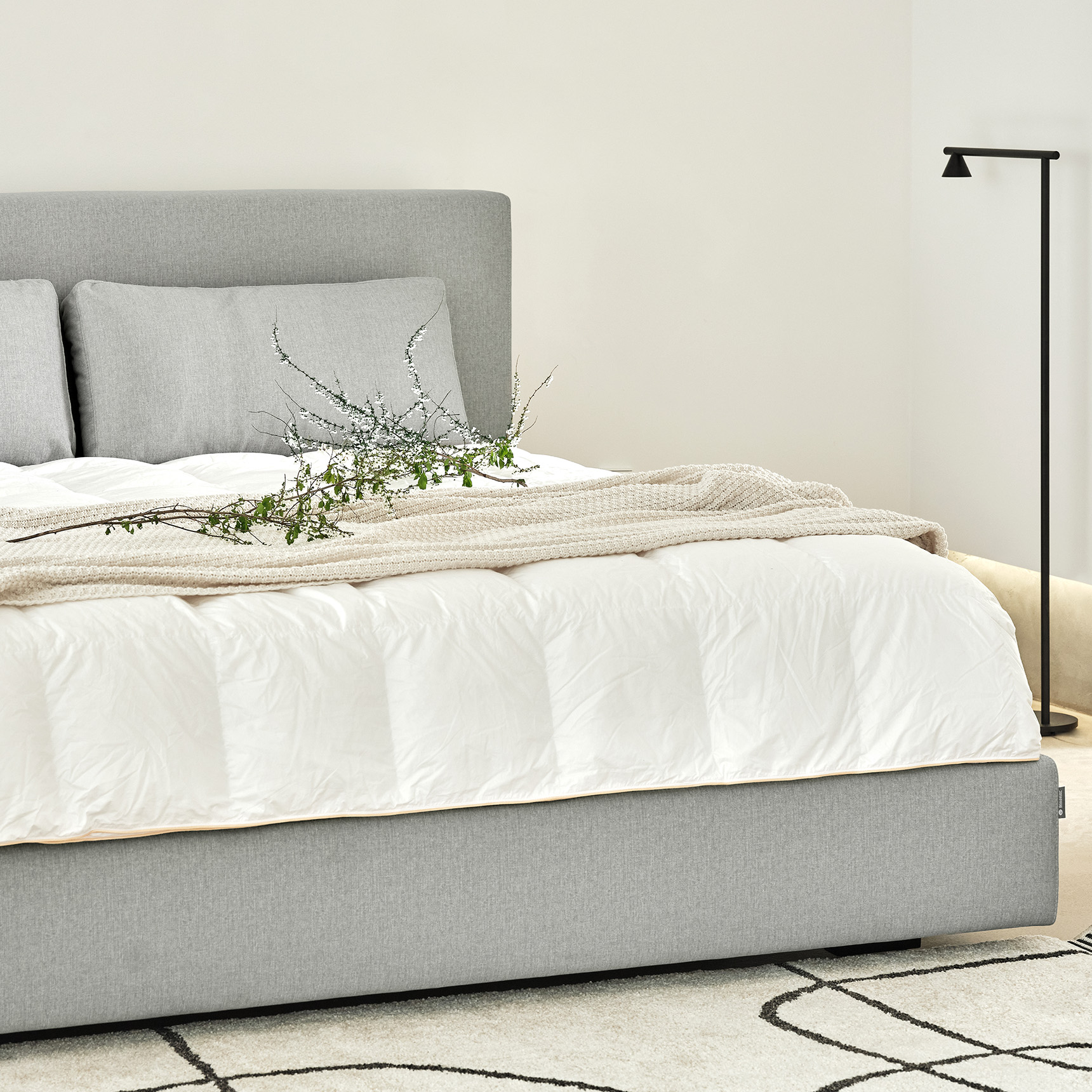 슬립퍼 라인 무헤드  침대 프레임 저상형 파운데이션 패브릭 침대 슈퍼싱글 S/SS