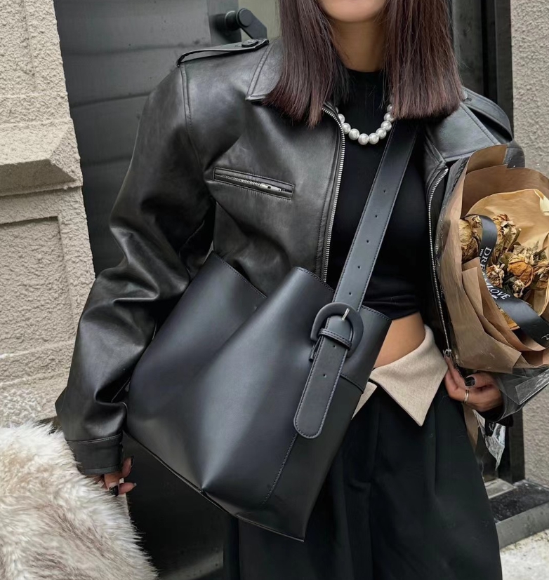 빅백 호보백 여자서류 디자이너 가방 노트북 휘뚜루마뚜루 쇼퍼백 - 상세 이미지 5
