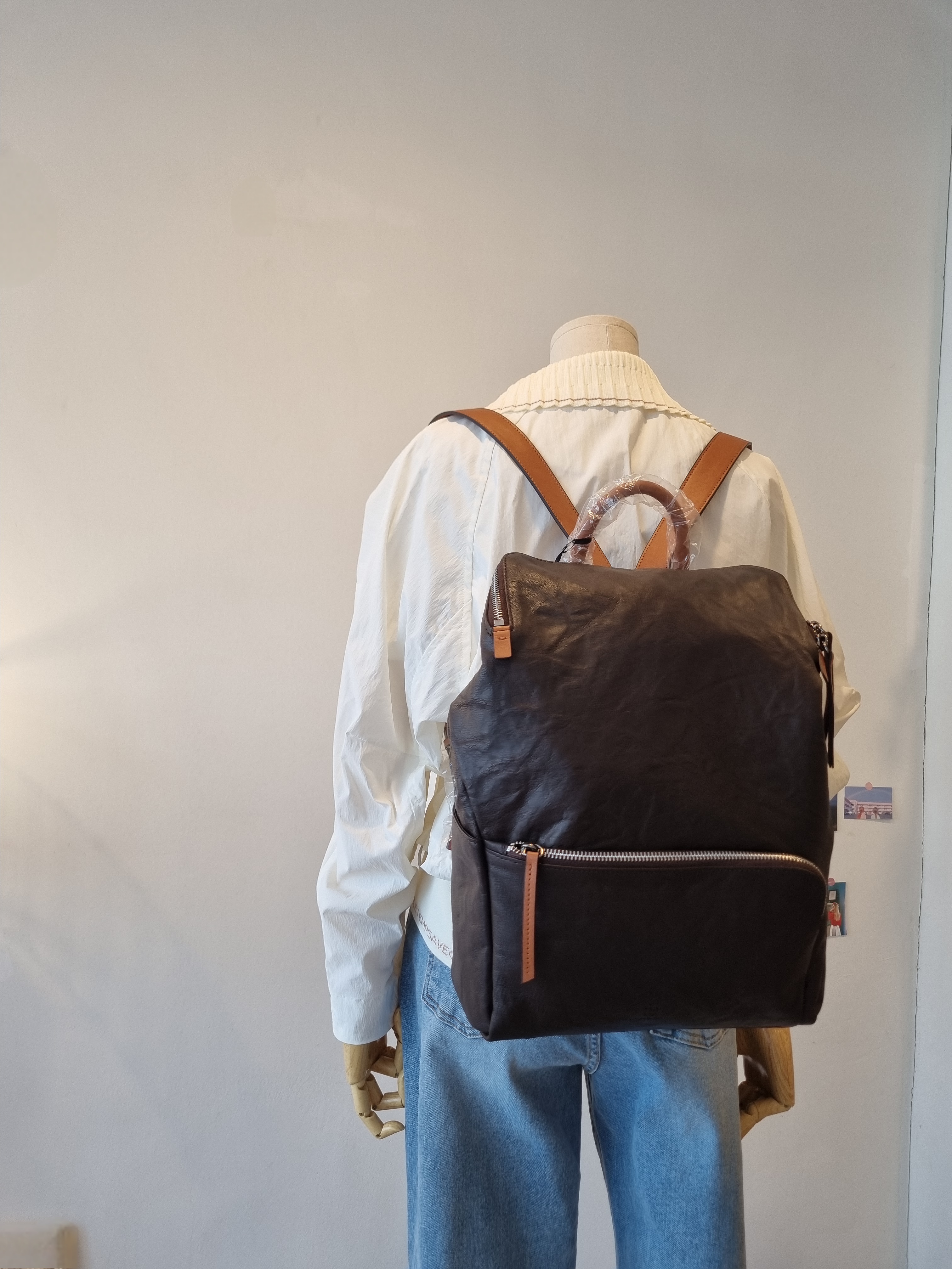 직장인 여성 천연 가죽 백팩 서류 데일리 가방