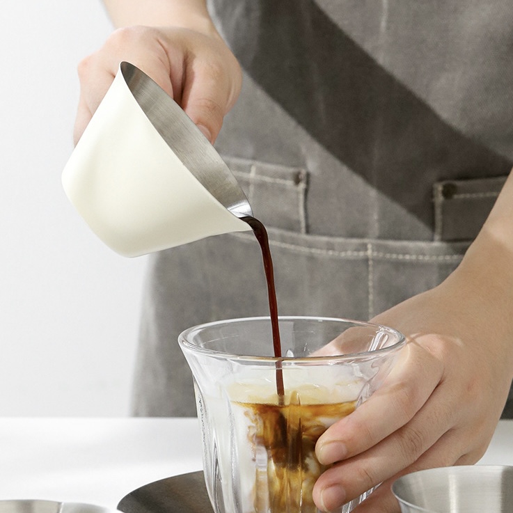 스텐 아이보리 샷잔 손잡이 눈끔 계량용 100ml 벨크리머 에스프레소잔 - 상세 이미지 5
