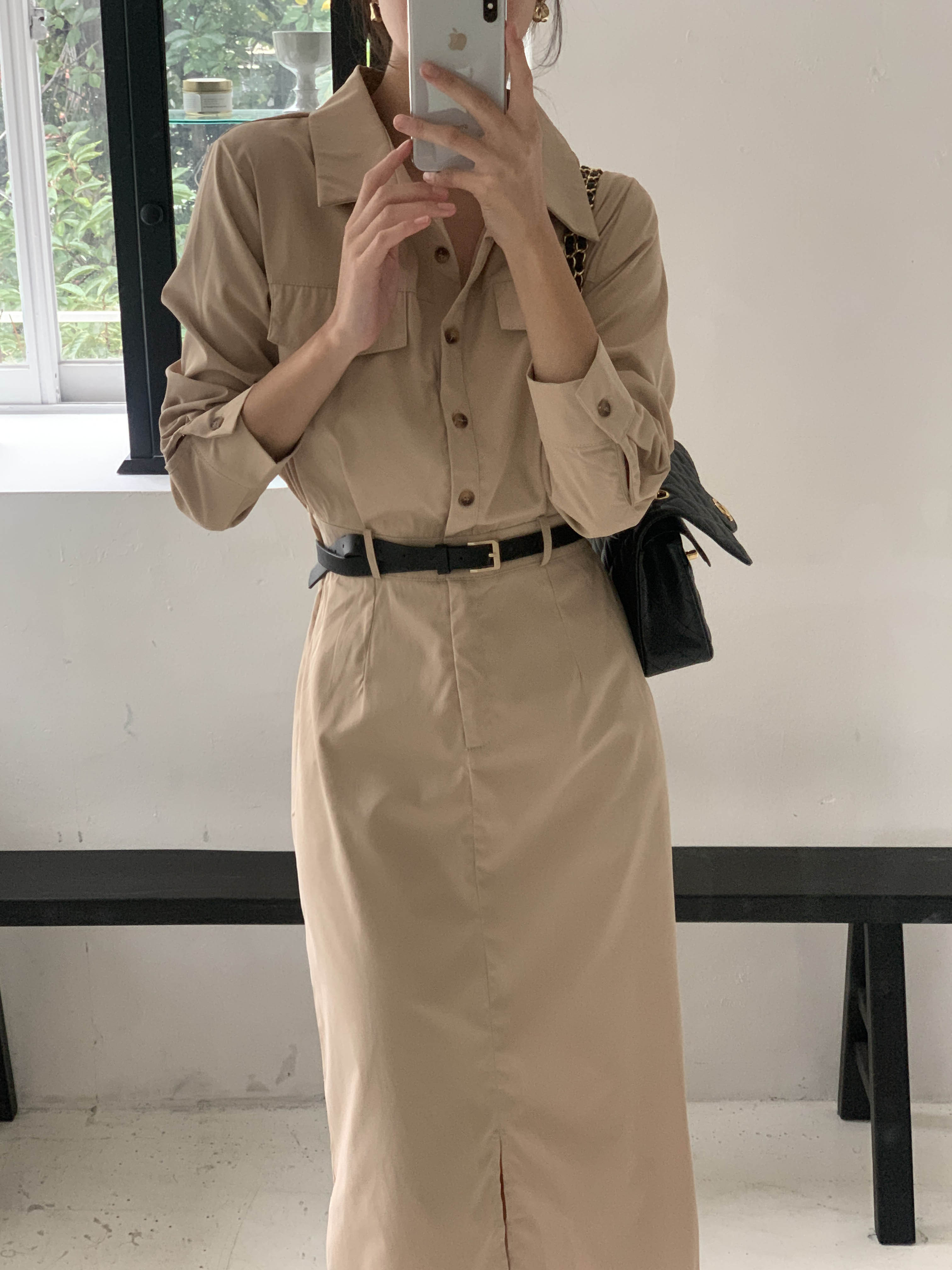 로비아 카라넥 셔츠 단추 버튼 포켓 허리 버클 벨트 H라인 일자 앞트임 롱 원피스