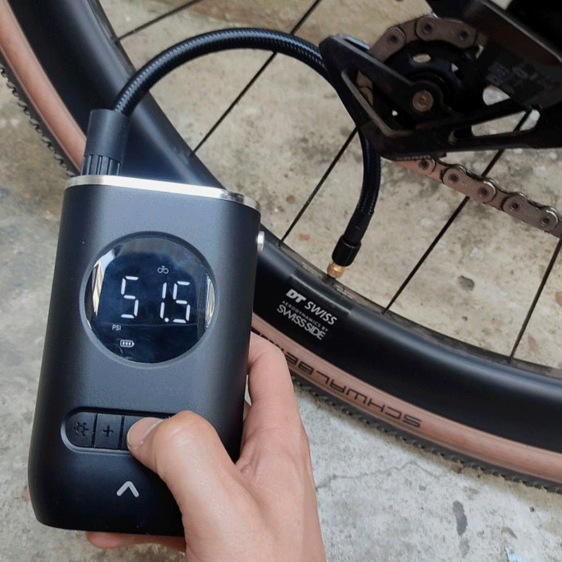 SMC 늘바론 무선 에어펌프 공기주입기 자동차 자전거 오토바이 타이어 공기압 제품 이미지