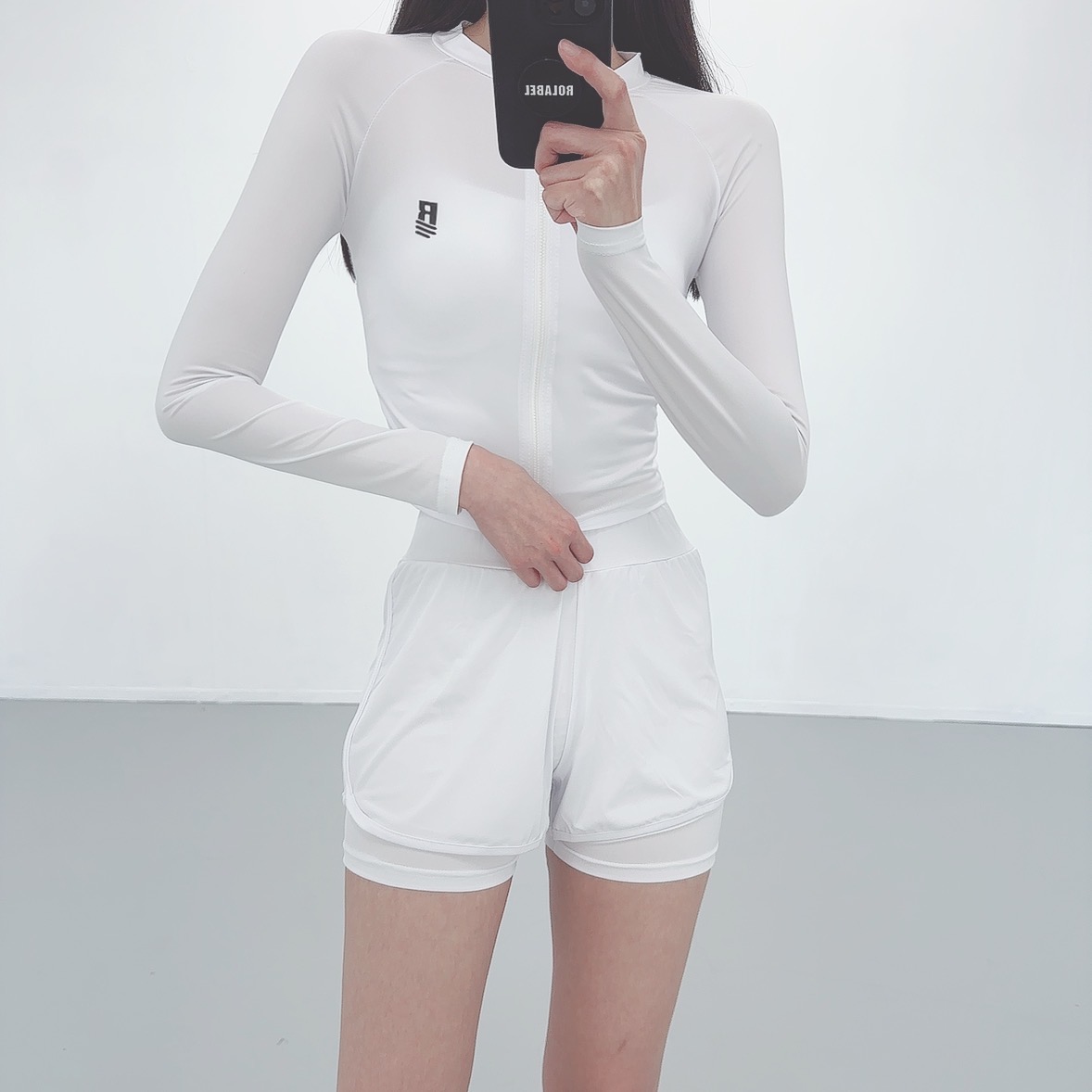 로라벨 유키 여성 집업 래쉬가드 크롭 수영복 상의 긴팔 실내 실외 비치웨어 스윔웨어 - 상세 이미지 4