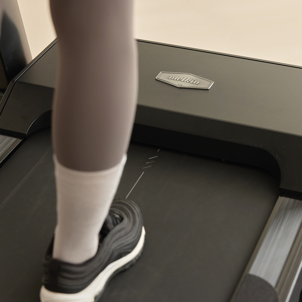 멜킨 런닝머신 RX8 스마트 실내 유산소 가정용 즈위프트 아파트 저소음 인클라인 트레드밀