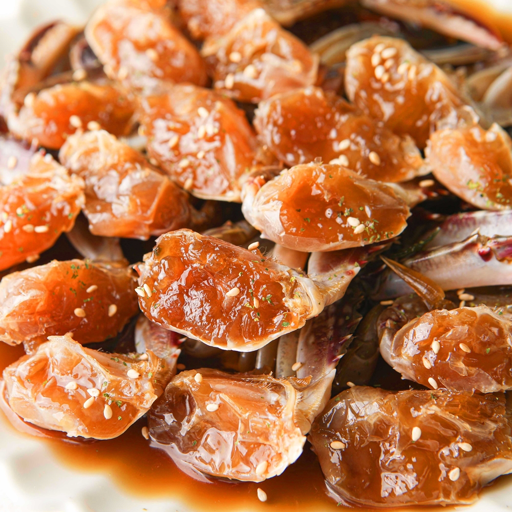 한입쏙 간장 게장 양념 꽃게장 암꽃게장 암꽃게 숫꽃게 혼합 꽃게 선물 1kg - 메인 이미지