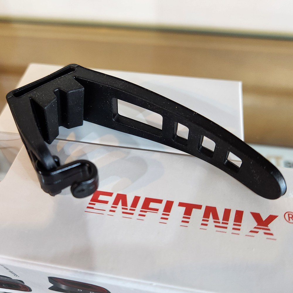 엔피트닉스 큐브라이트2K 싯포스트 마운트