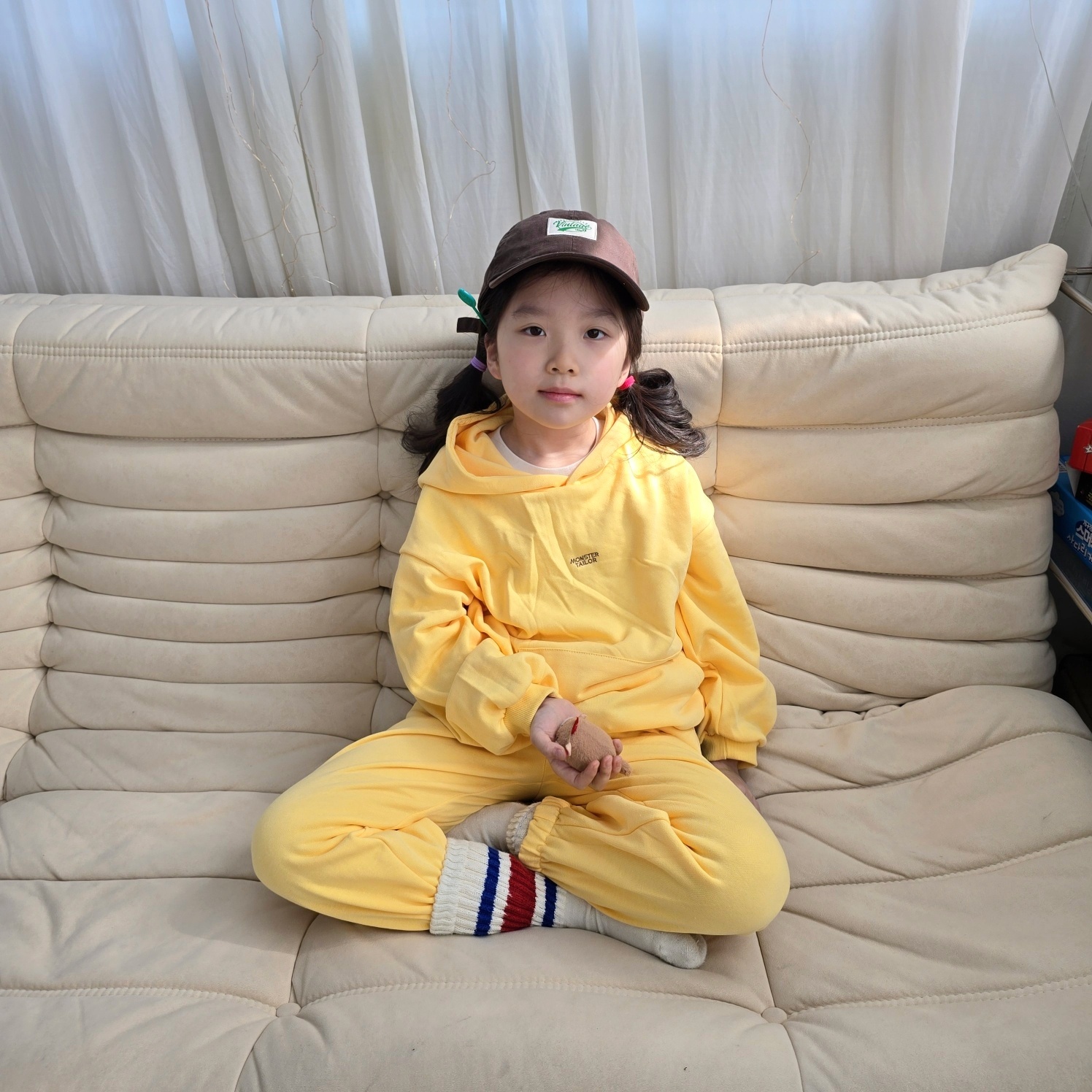 살랑살랑 소프트 후드 자수 쭈리 상하복 봄 가을 - 상세 이미지 2