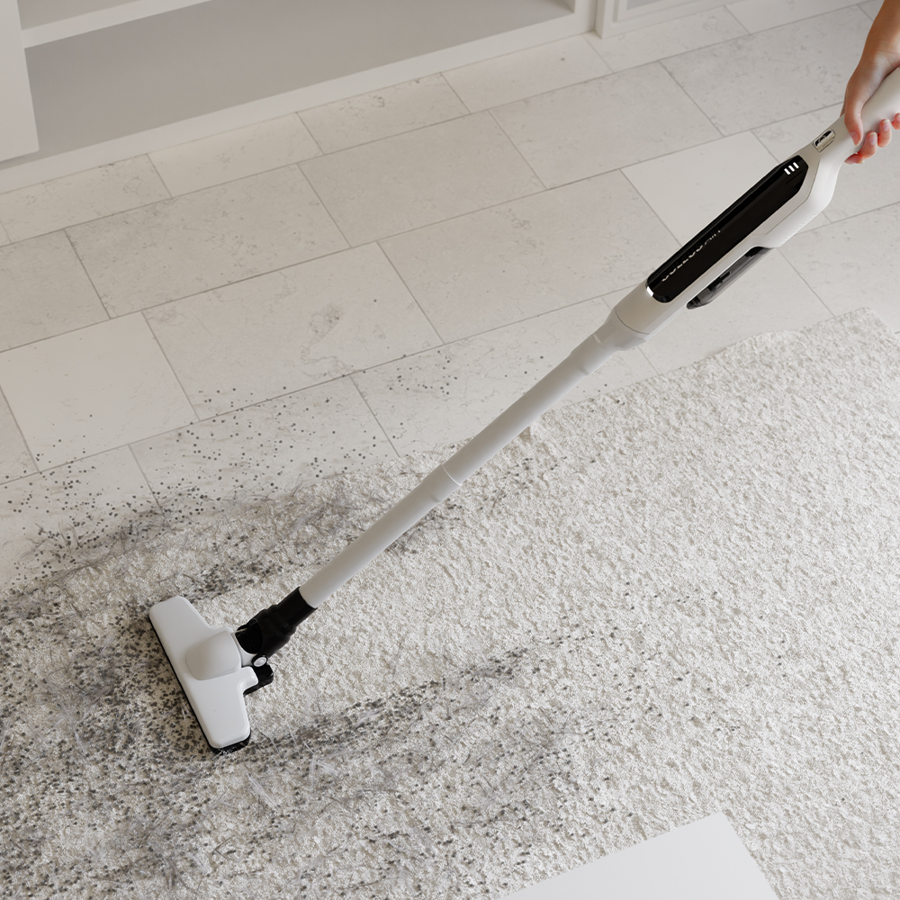 솔러스에어 무선 미니청소기 소형 핸디형청소기 자취방 원룸 머리카락