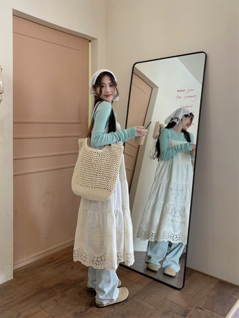 레이스 나시 원피스 시스루 레이어드 프렌치 감성 무드 여친룩 일본감성 휴양지 패션 코디 - 상세 이미지 2