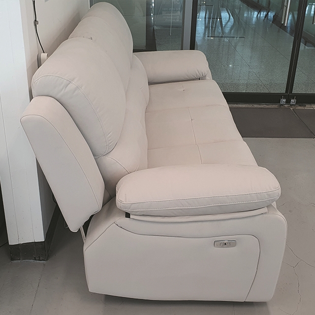 스코나 마넌트 아쿠아텍스 패브릭 전동 리클라이너 소파 스툴미포함, 크림베이지, 3인용