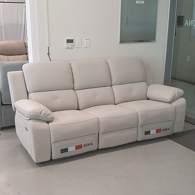 스코나 마넌트 아쿠아텍스 패브릭 전동 리클라이너 소파 스툴미포함, 크림베이지, 3인용