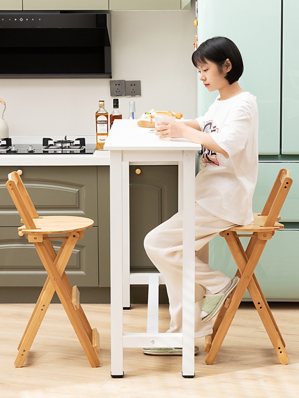 접이식홈바의자 바체어 스툴 높은 아일랜드 식탁 높은의자 스탠딩 접이식의자 - 상세 이미지 4