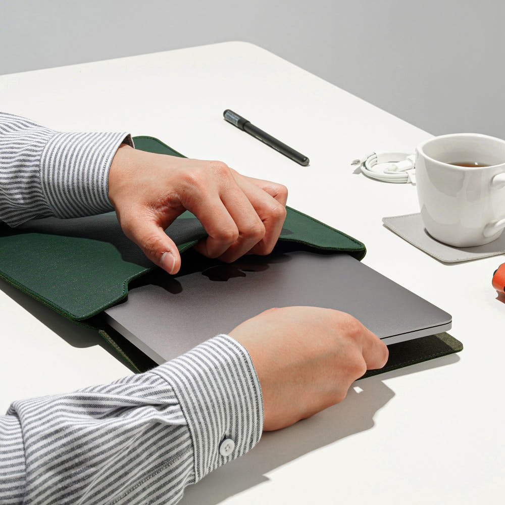 라이트피플 파우치 거치대 사용 예시