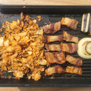세계 4대 진미 이베리코 돼지고기 지방많은 삼겹살 300g 캠핑 캠핑고기 맛있게 먹은 솔직 후기 - 상품 이미지 3