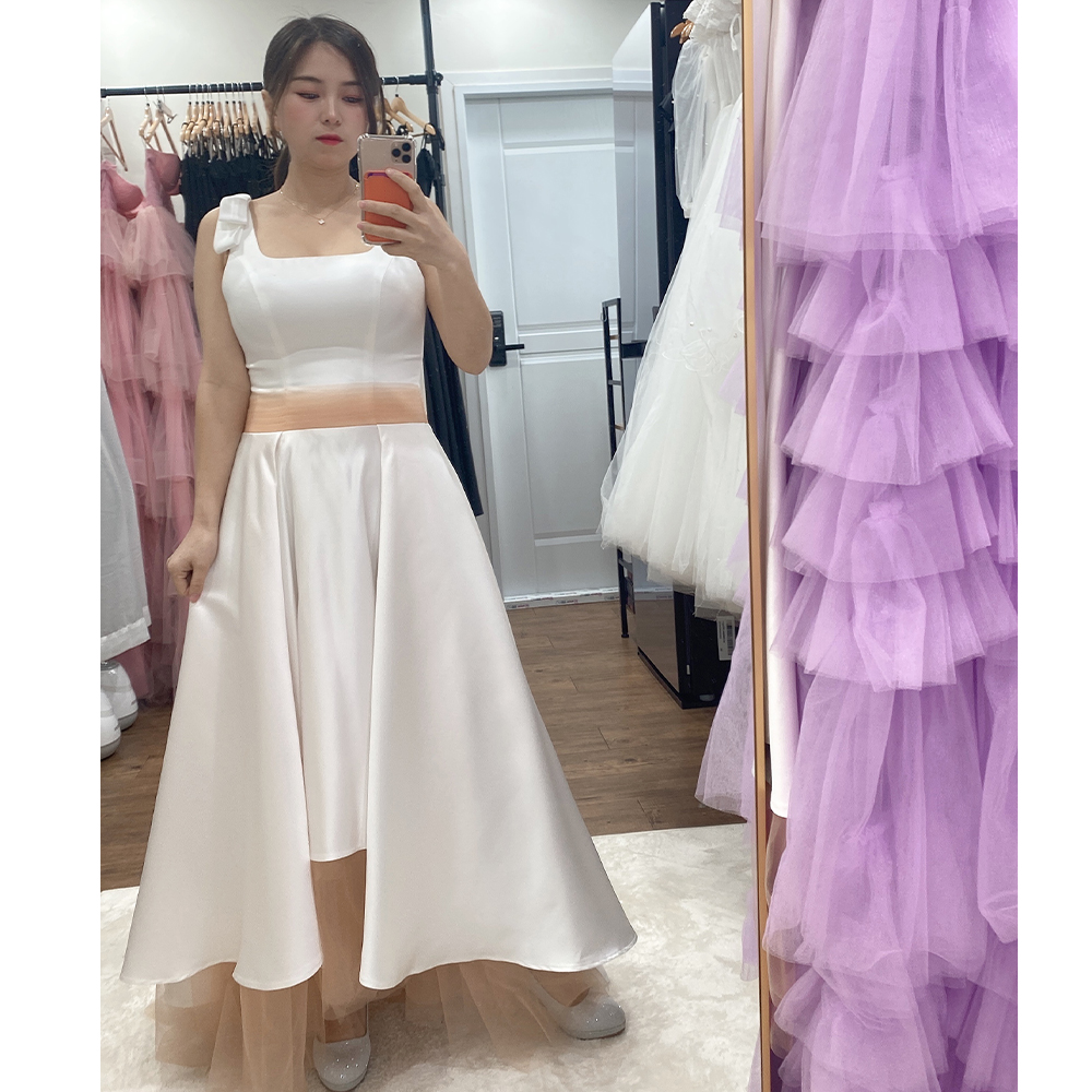 슈미앙 화이트 웨딩드레스 양도(판매) 예식 2부드레스 브라이덜샤워 피로연 졸업사진컨셉 - 상세 이미지 2