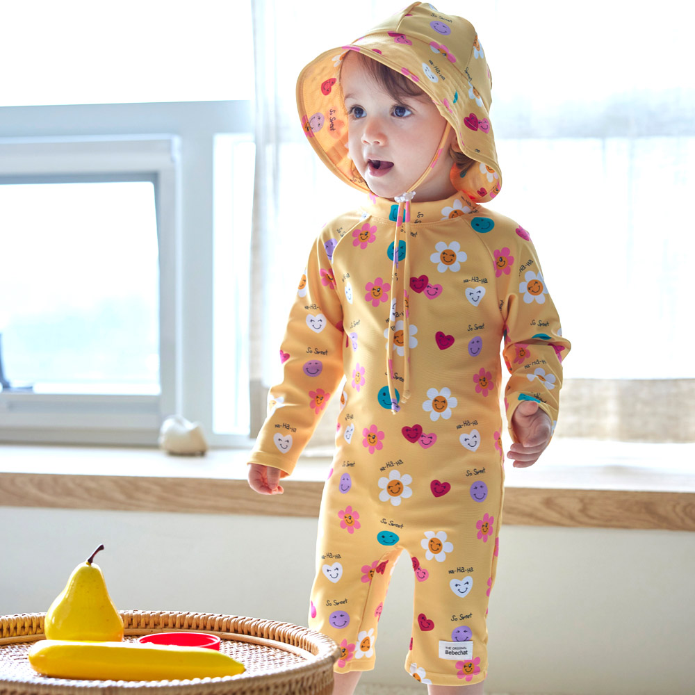 아기수영복 유아수영복 6개월 돌 두돌 전신 스마일 우주복 여아래쉬가드