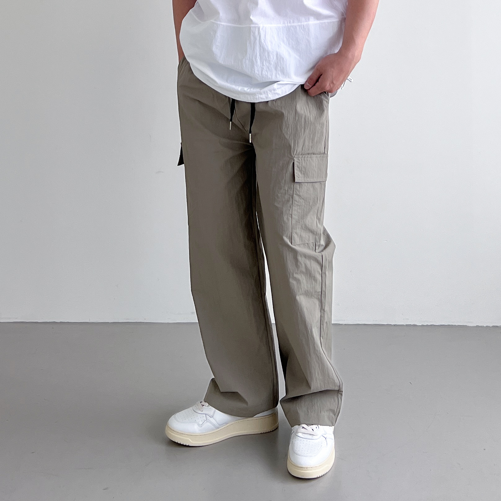 나일론카고팬츠 남자바스락바지 통큰바지 - 상세 이미지 4