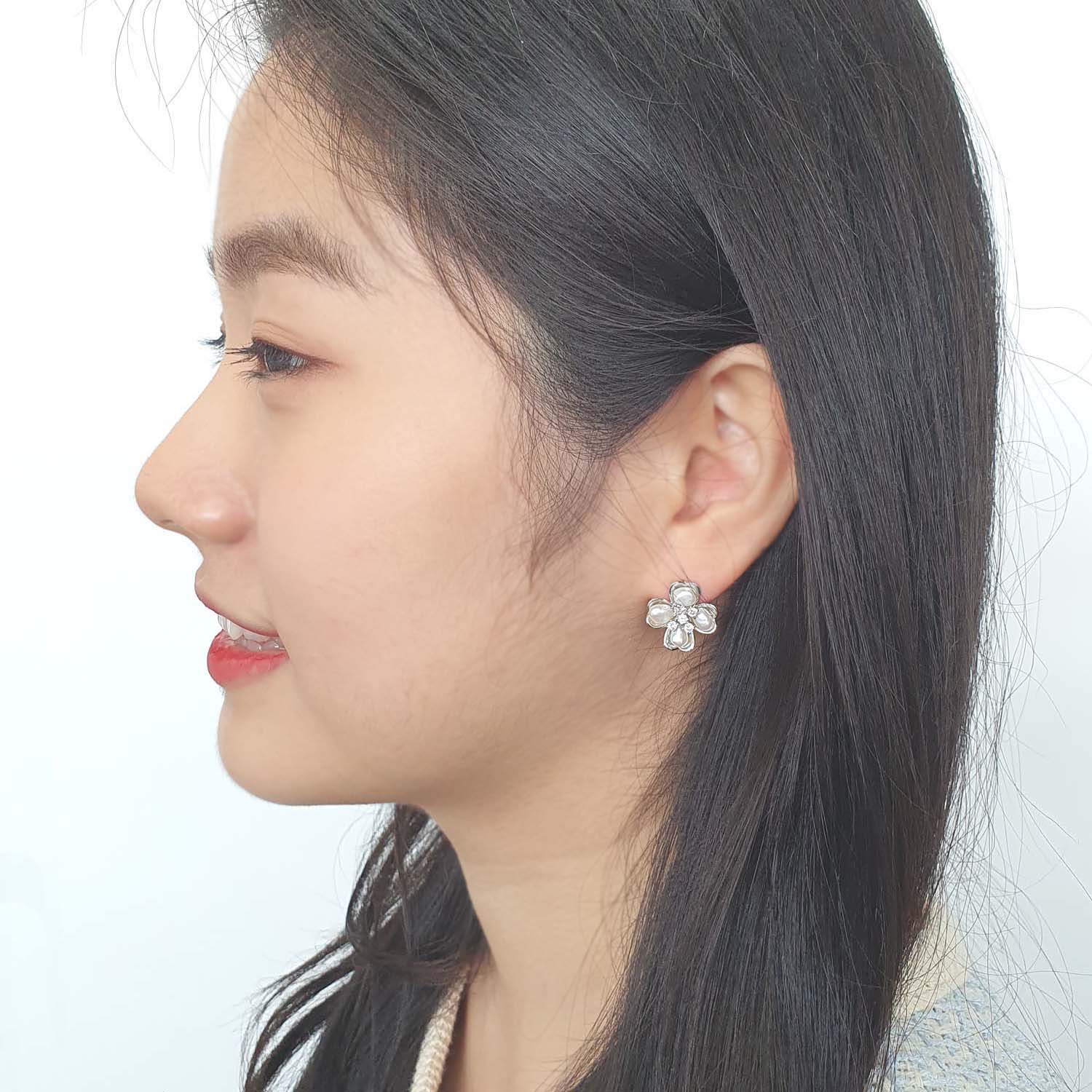 야랑쥬얼리 천연 담수진주 Clover 큐빅 귀걸이 - 상세 이미지 2