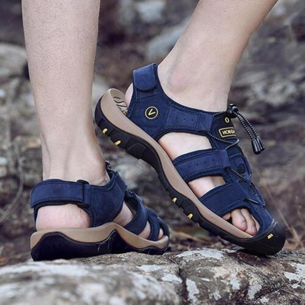 가죽 남자샌들 트레킹 남성 스포츠 신발