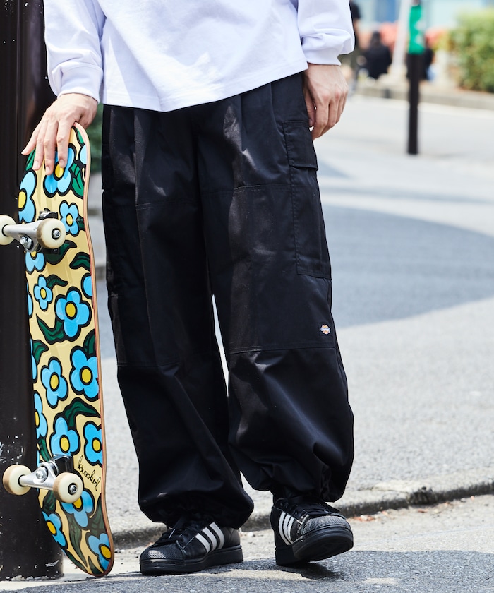 디키즈 Dickies 별주 와이드 실루엣 더블 니 이지 카고 팬츠 블랙 올리브 - 메인 이미지