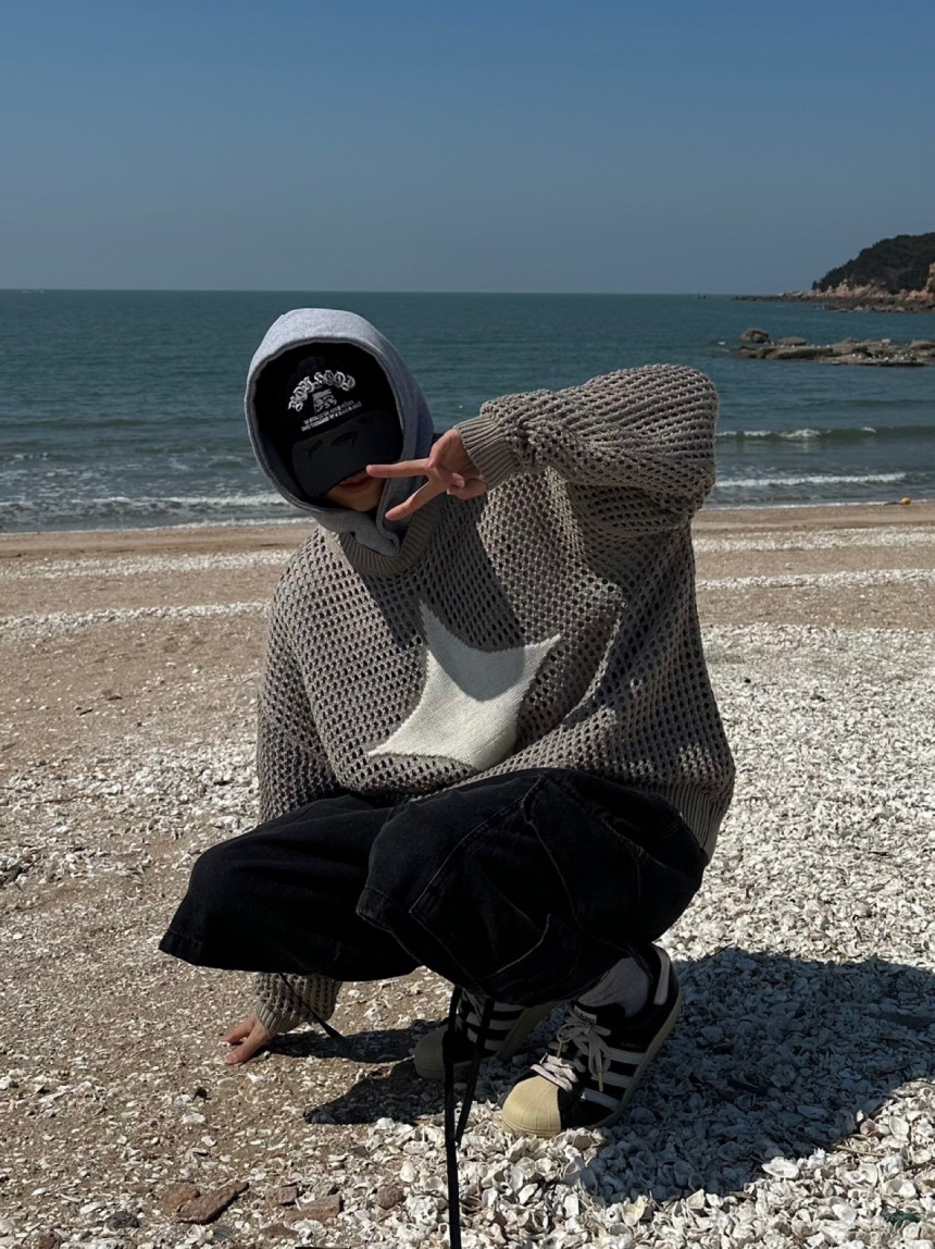 CC6469FF-D67F-4238-B49F-9D849C191066