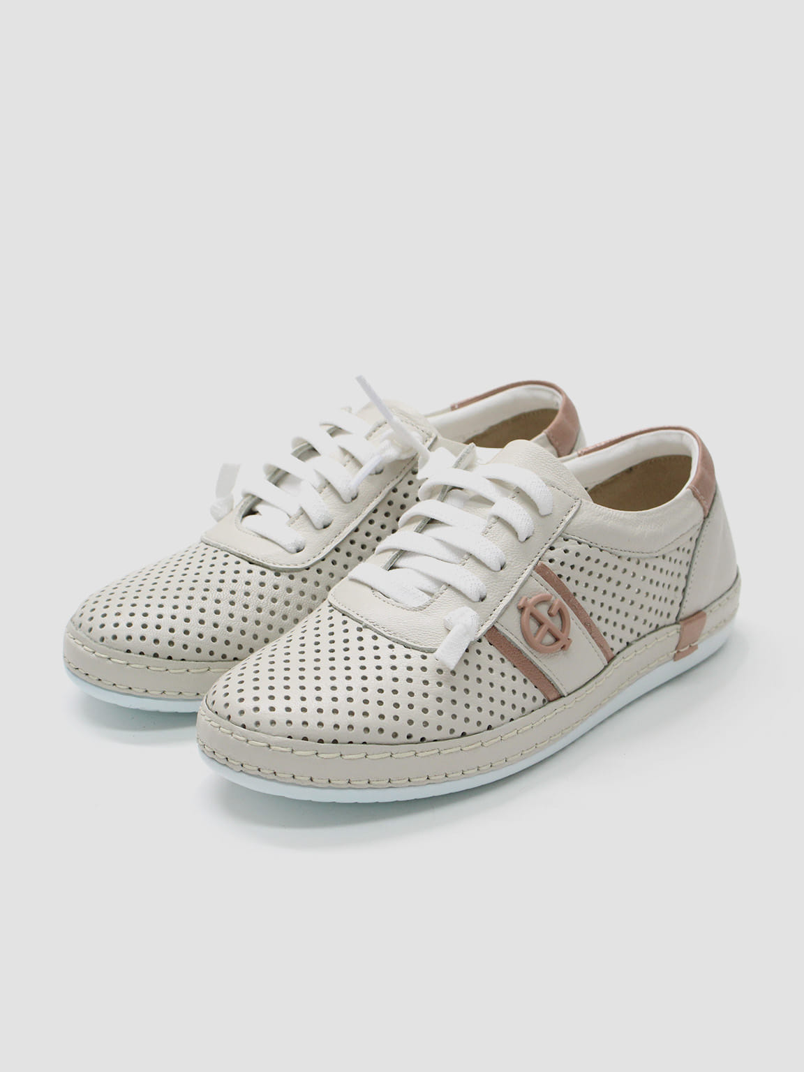 [GISSE 지쎄] 천연가죽 국내수제화 조이 펀칭 운동화 GIS-45213 - 상세 이미지 2