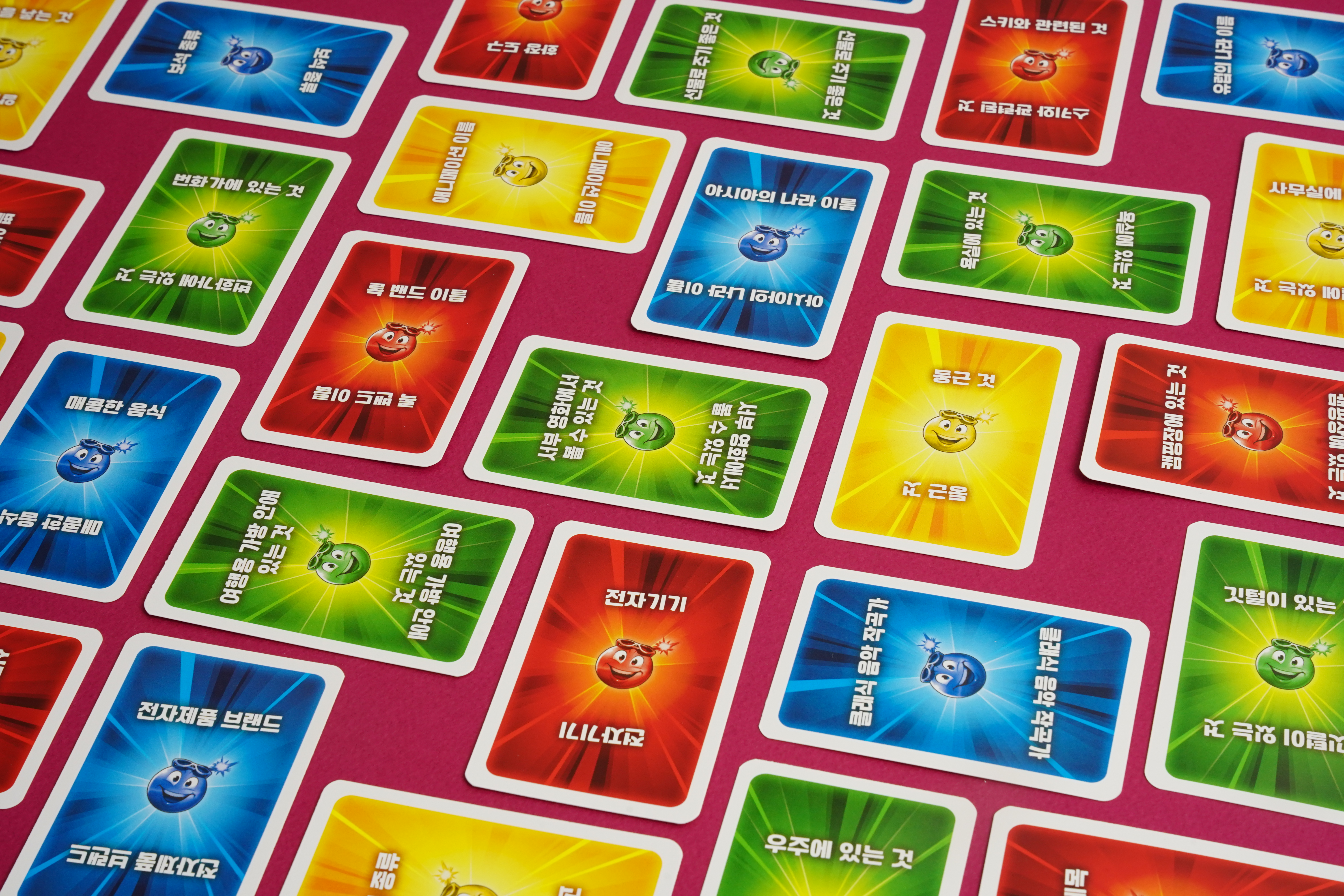 폭탄돌리기: 컬러 플래시 보드게임 이미지 3