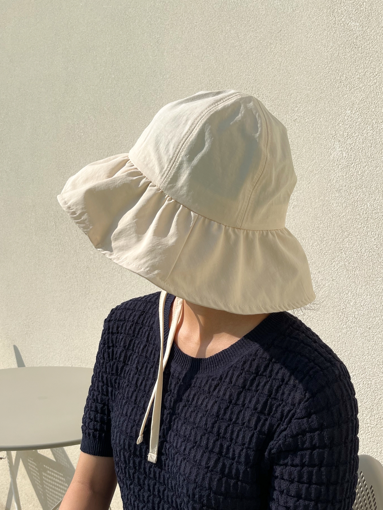 여성벙거지모자 챙넓은 스트랩 여성여름모자 휴양지 바스락 대두 버킷햇